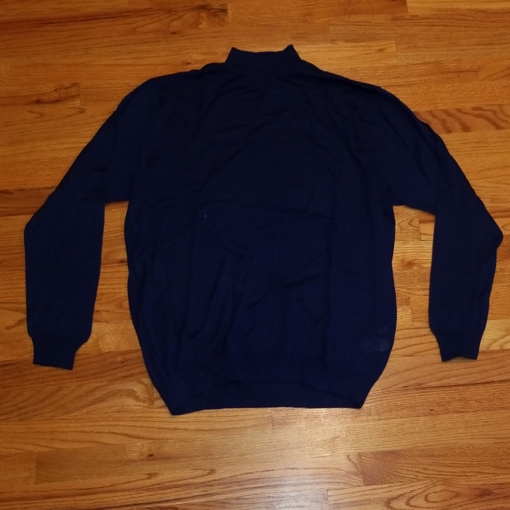 100% Merino Wool Sweater by Fiji